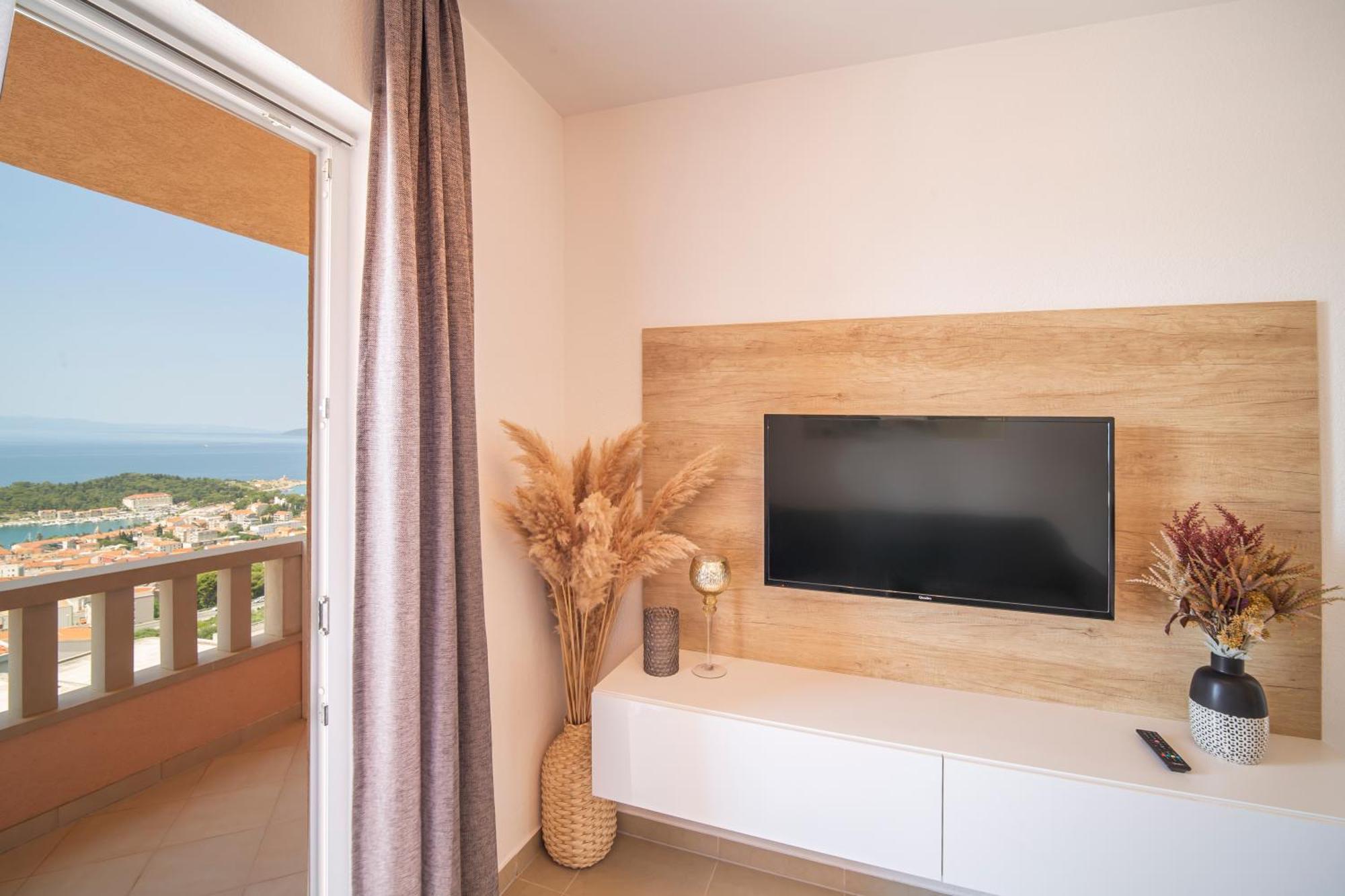 Apartments Emilija Makarska Luaran gambar