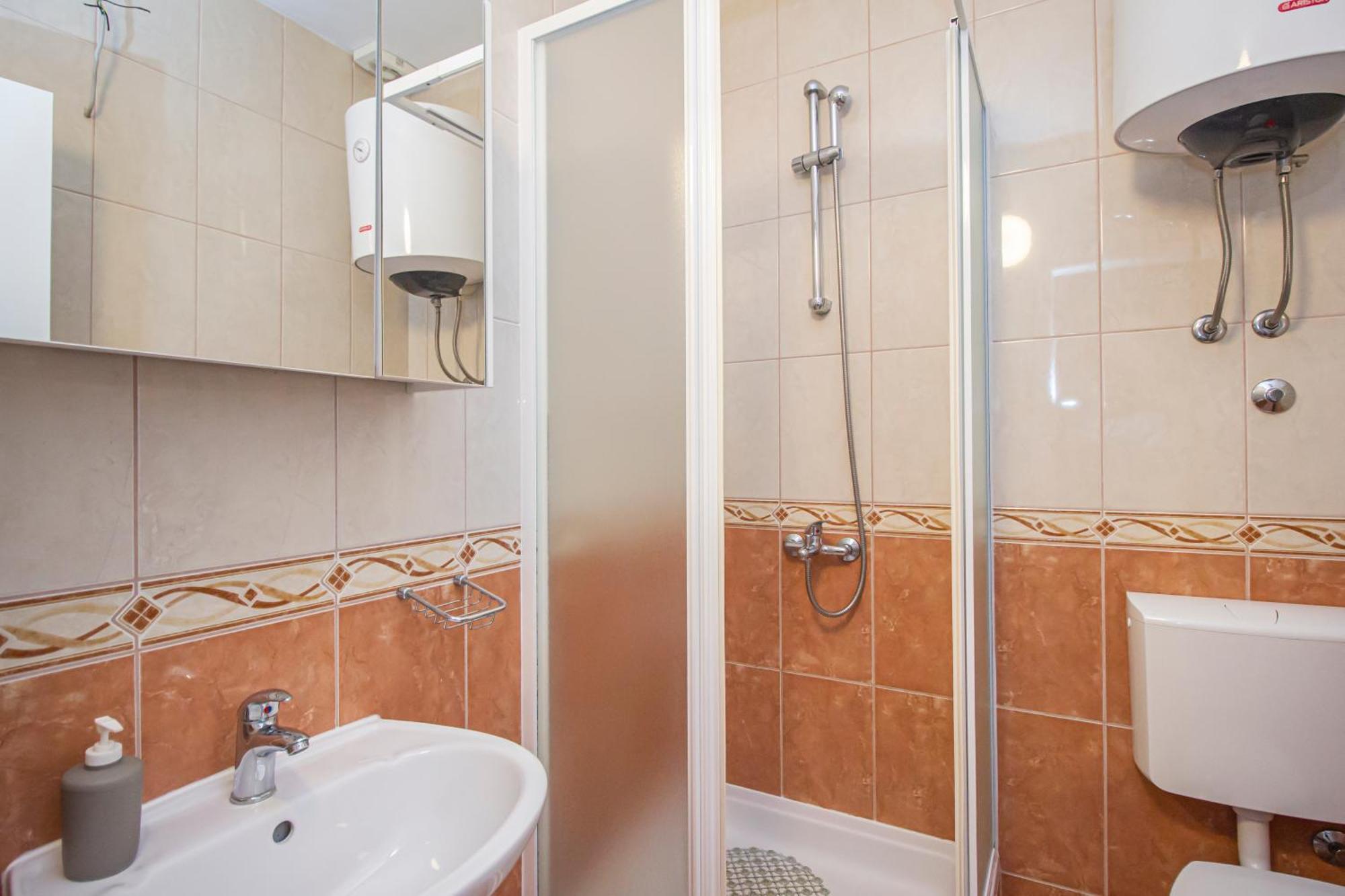 Apartments Emilija Makarska Luaran gambar