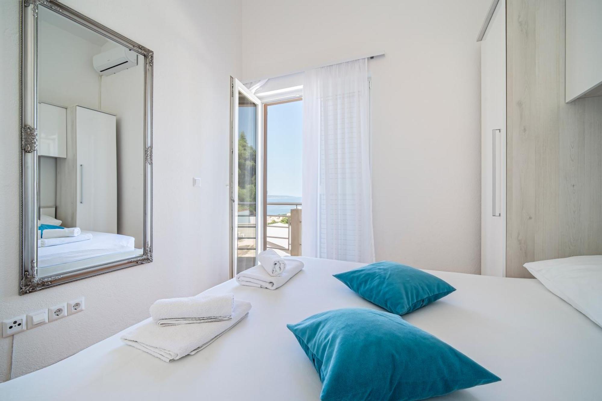 Apartments Emilija Makarska Luaran gambar
