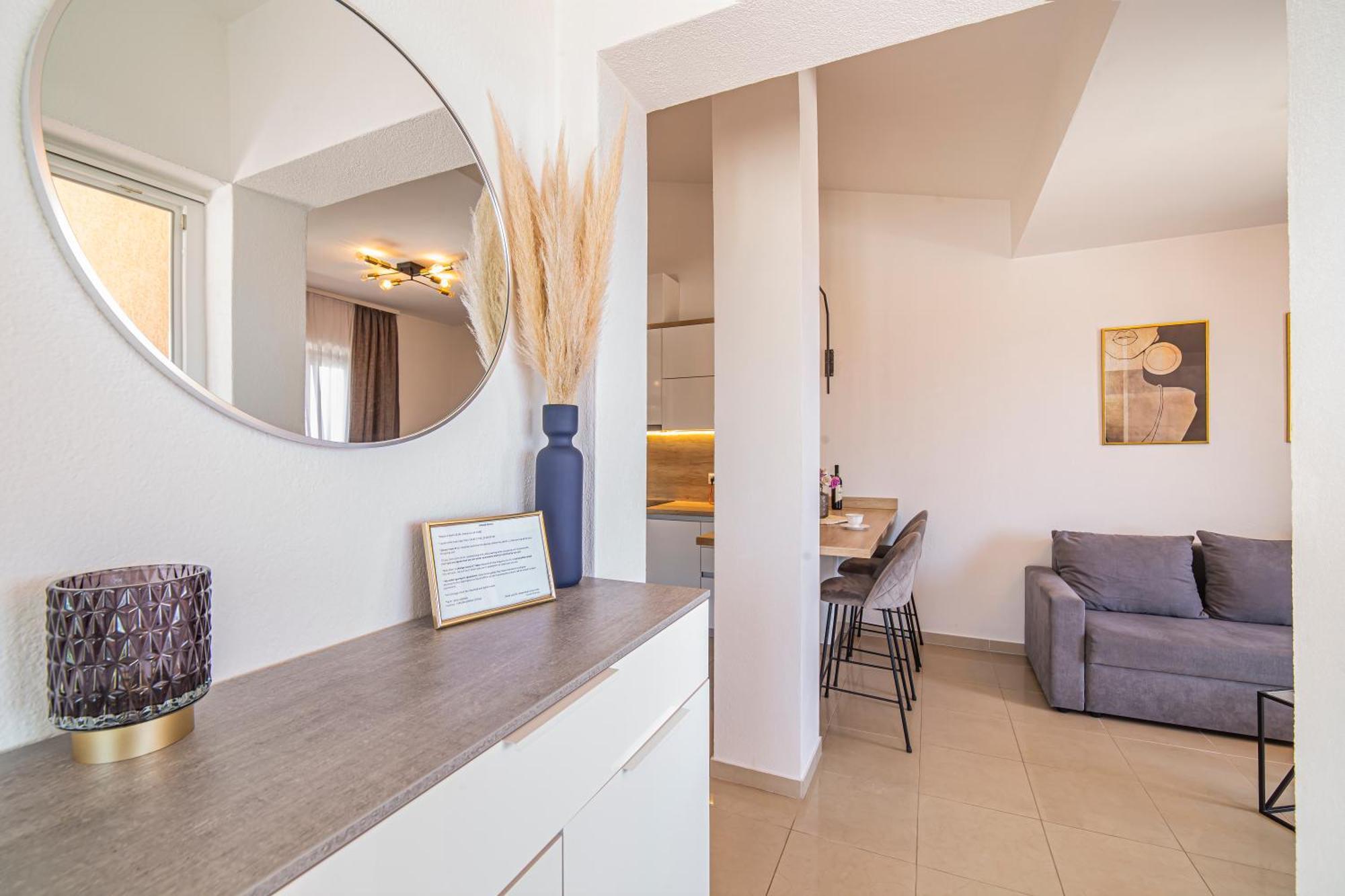 Apartments Emilija Makarska Luaran gambar